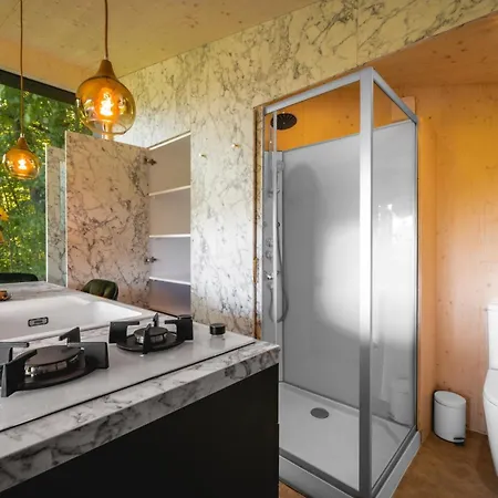 Kutica Apartment